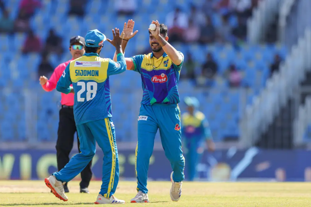 Match 11 Thrissur Titans VS Kochi Blue Tigers