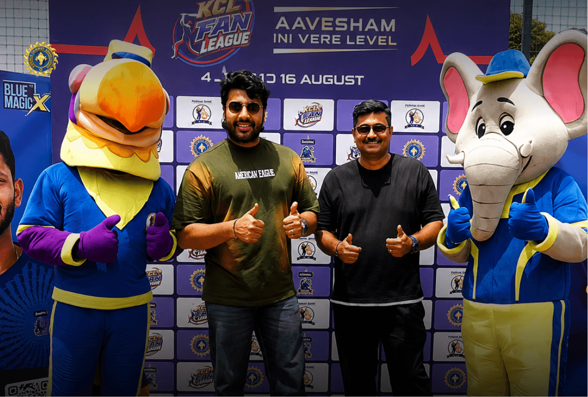 Big smiles and majestic Kochi spirit