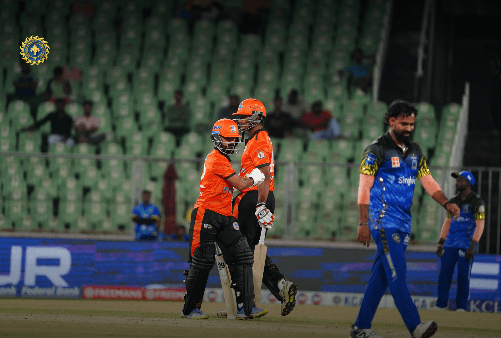 Calicut Globstars win a death over thriller against Kochi Blue Tigers
