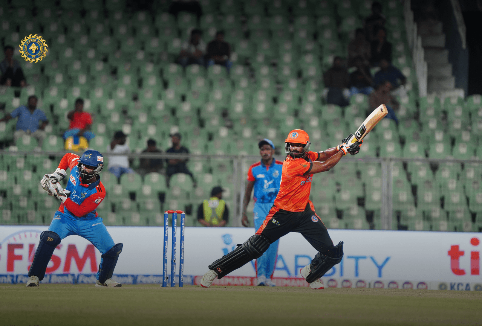 Aries Kollam Sailors keep their semi-final hopes alive by winning against Calicut Globstars